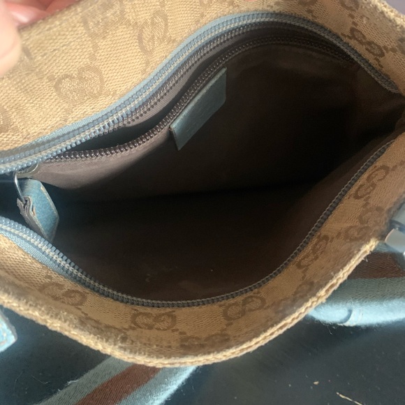 Gucci Tan Shoulder Bag - Picture 5 of 10